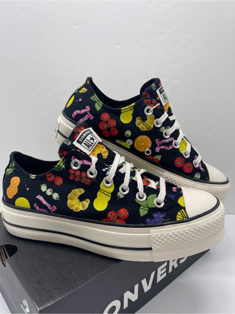 Converse A16112C CTAS LIFT OX BLACK/EGRET/BLACK Platform Sneakers - Picture 8 of 16